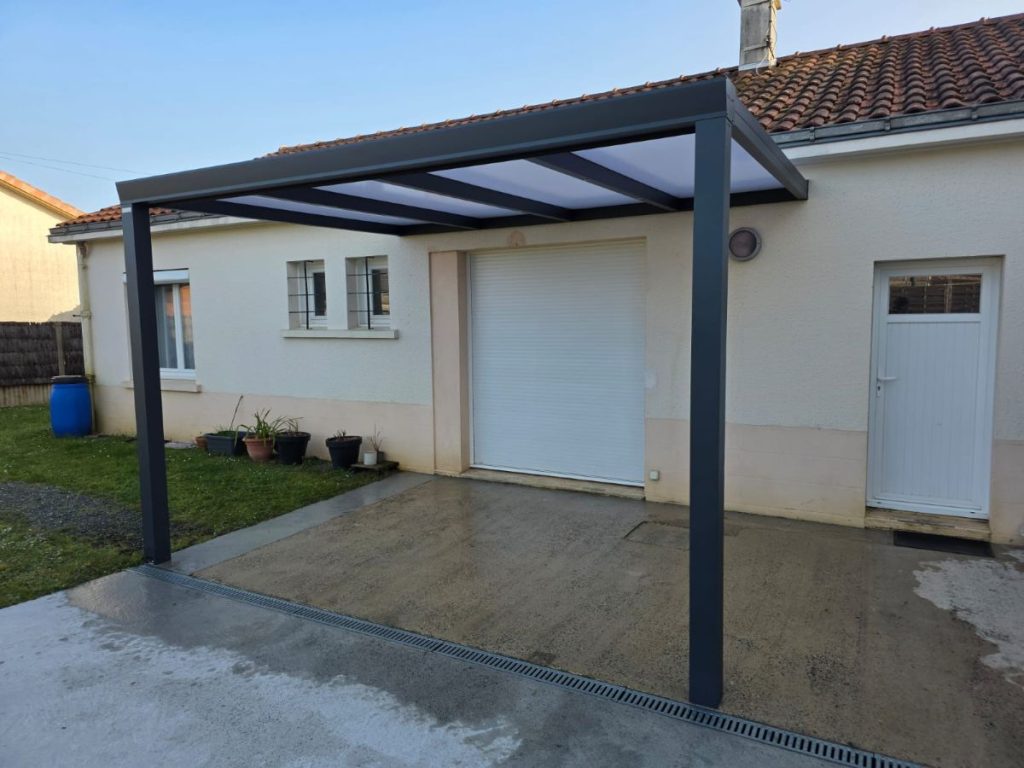 Pergola toit fixe panneau polycarbonate - Beaupréau