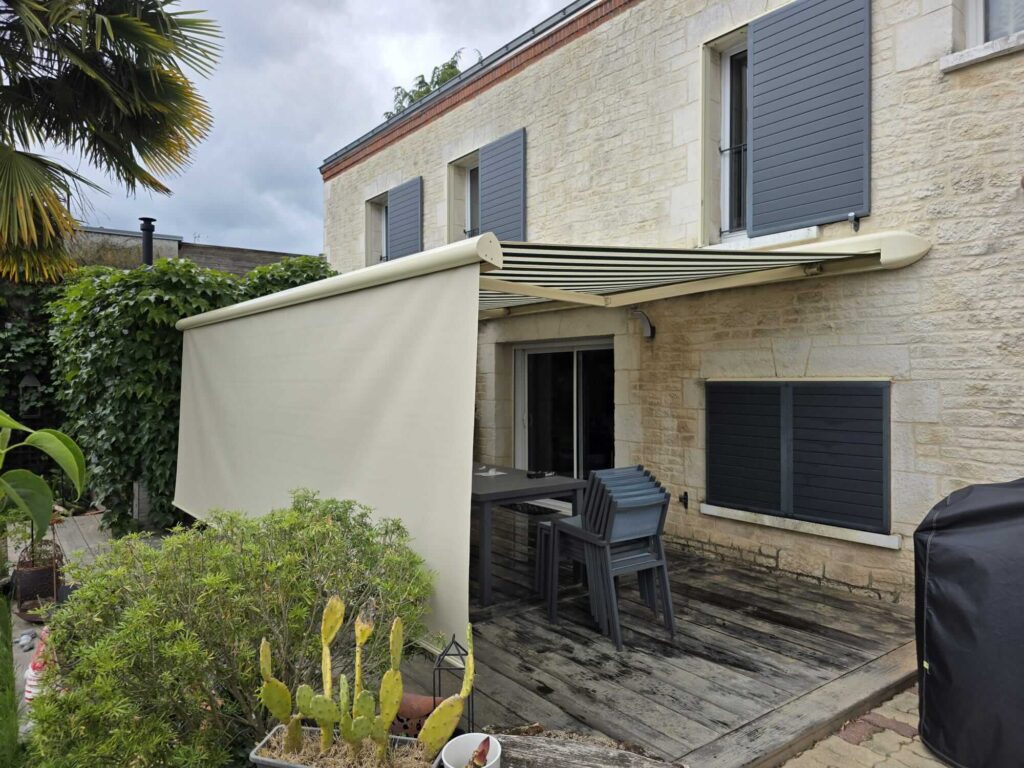 Store coffre aluminium et lambrequin - Cholet