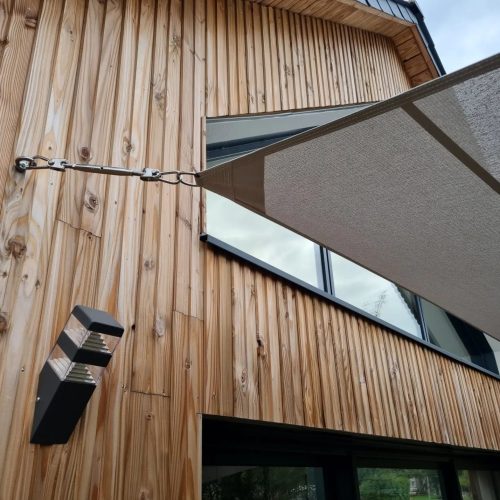 voile ombrage attache